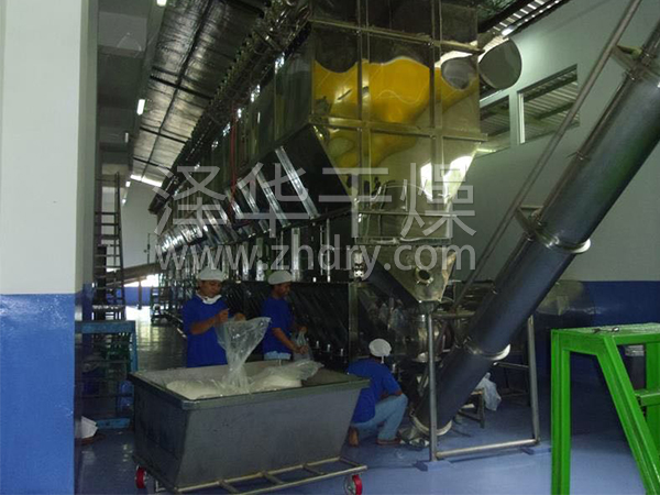 XF系列臥式沸騰干燥機